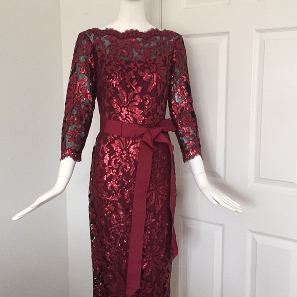 tadashi shoji burgundy dress Tadashi Shoji Women's Caliste Embroidered Crepe Gown - Green
